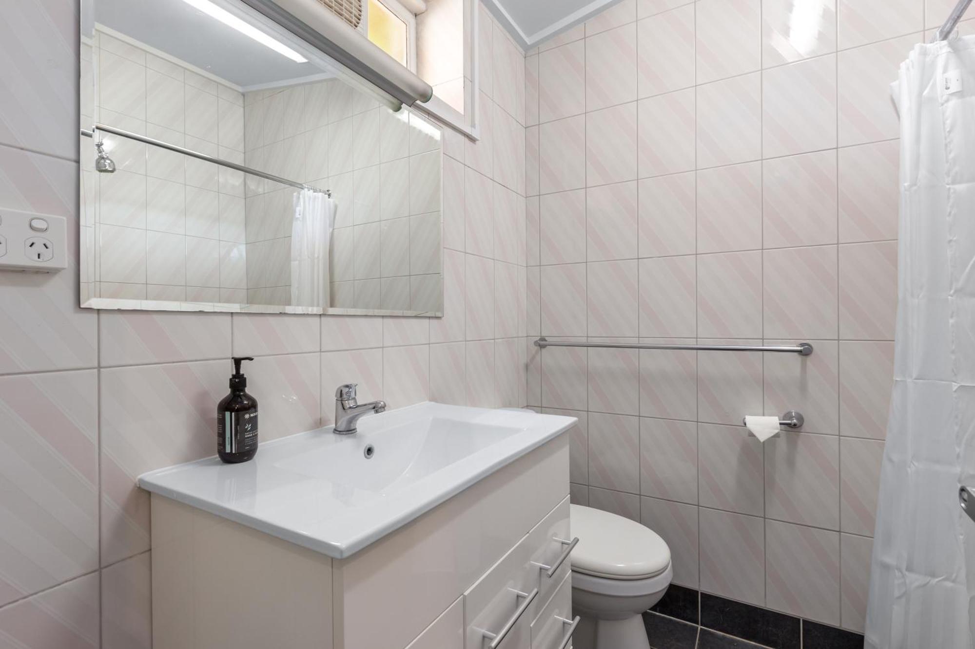 Econo Lodge East Adelaida Habitación foto